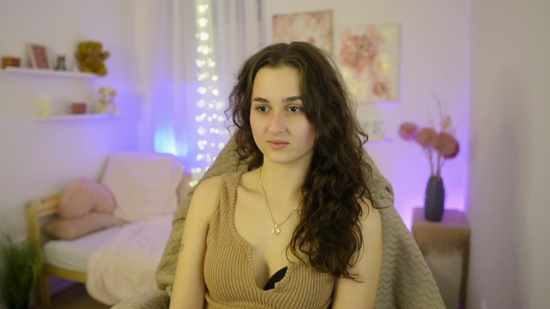 Gallery image thumbnail from Anita_Grey_'s myfreecams stream on, 01/21/2026, 22:34 image 3 of 20