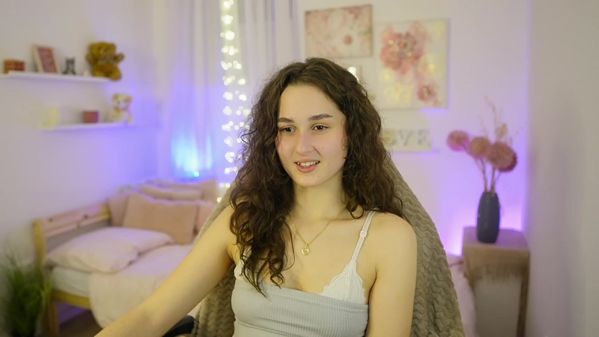 Gallery image thumbnail from Anita_Grey_'s myfreecams stream on, 01/25/2026, 21:00 image 2 of 20