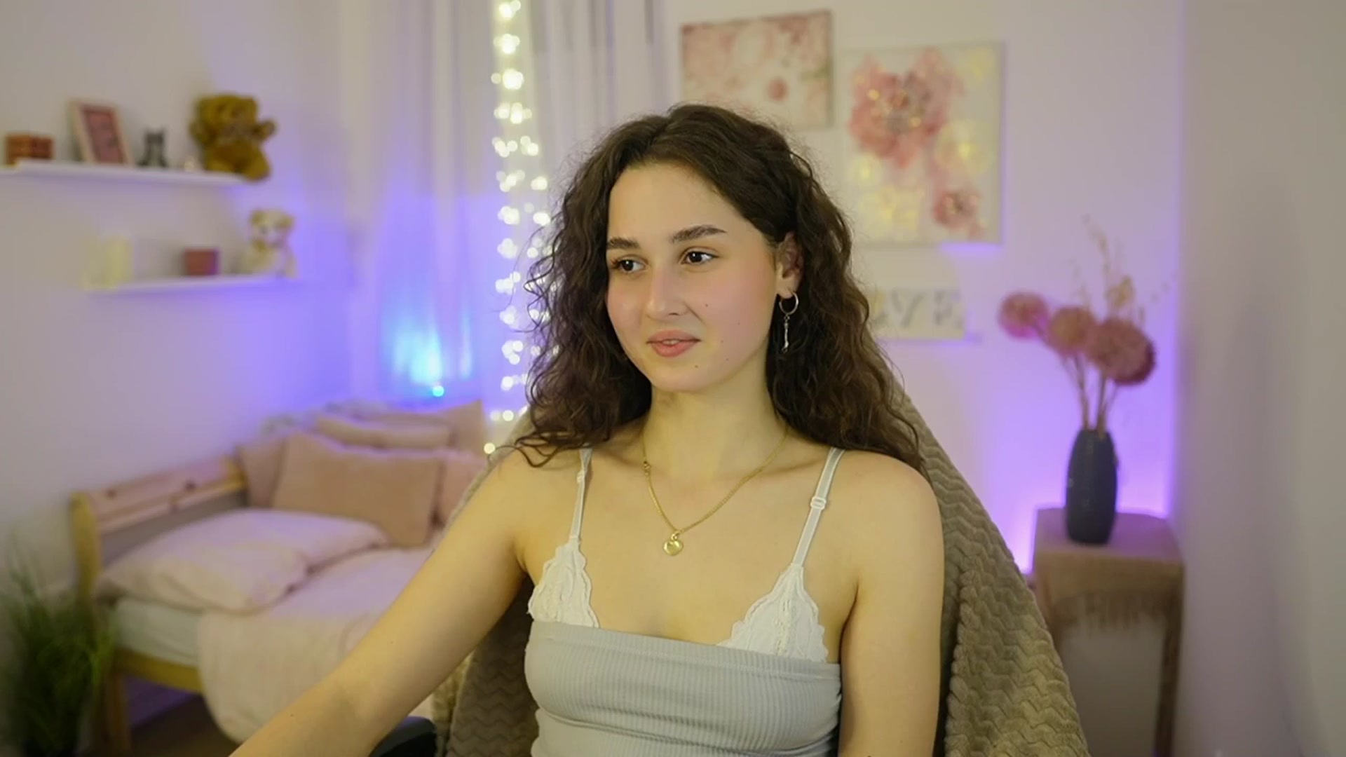 Gallery image thumbnail from Anita_Grey_'s myfreecams stream on, 01/25/2026, 21:00 image 10 of 20