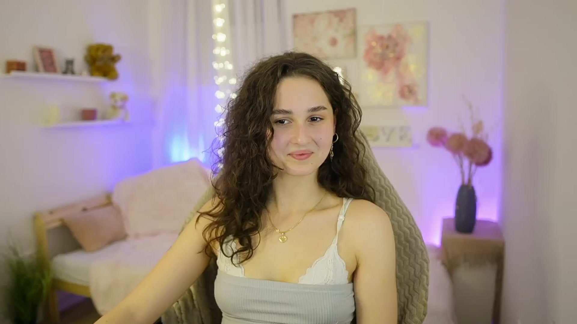 Gallery image thumbnail from Anita_Grey_'s myfreecams stream on, 01/25/2026, 22:04 image 6 of 20