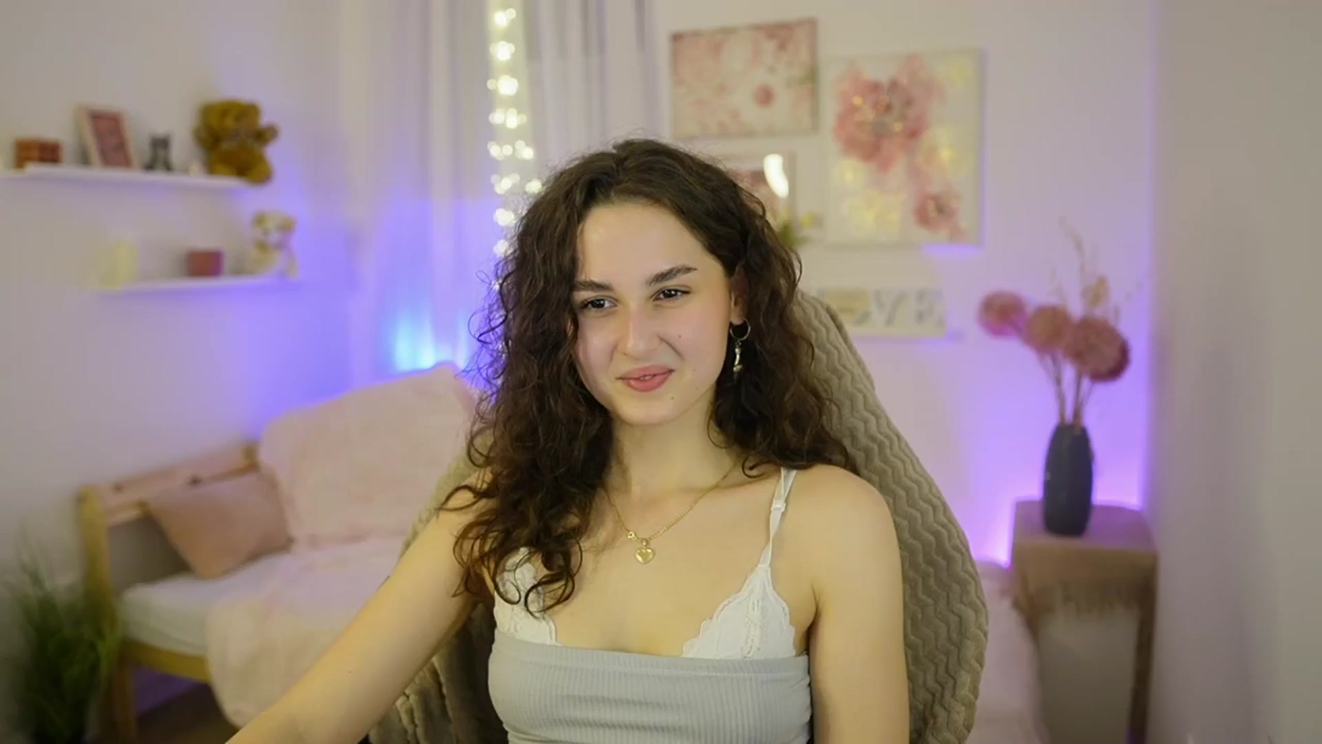 Gallery image thumbnail from Anita_Grey_'s myfreecams stream on, 01/25/2026, 22:04 image 12 of 20