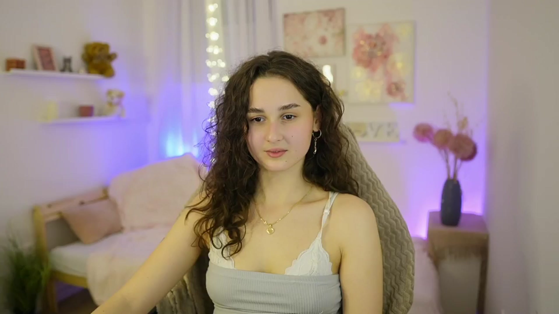 Gallery image thumbnail from Anita_Grey_'s myfreecams stream on, 01/25/2026, 22:04 image 5 of 20
