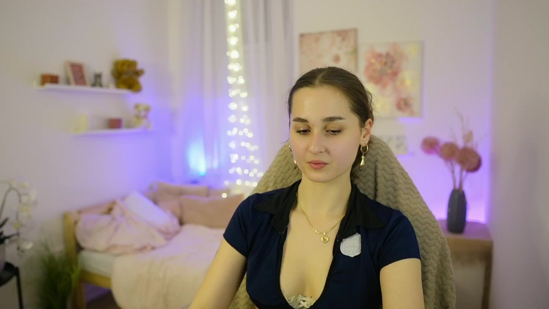 Gallery image thumbnail from Anita_Grey_'s myfreecams stream on, 01/28/2026, 20:18 image 16 of 20