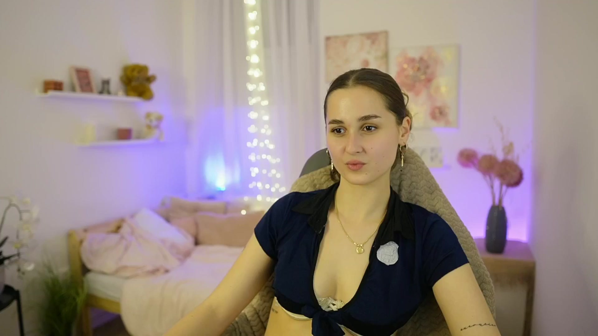 Gallery image thumbnail from Anita_Grey_'s myfreecams stream on, 01/28/2026, 22:35 image 1 of 20