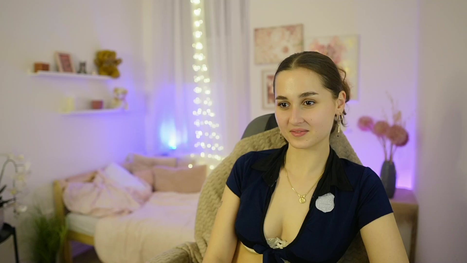 Gallery image thumbnail from Anita_Grey_'s myfreecams stream on, 01/28/2026, 22:35 image 16 of 20