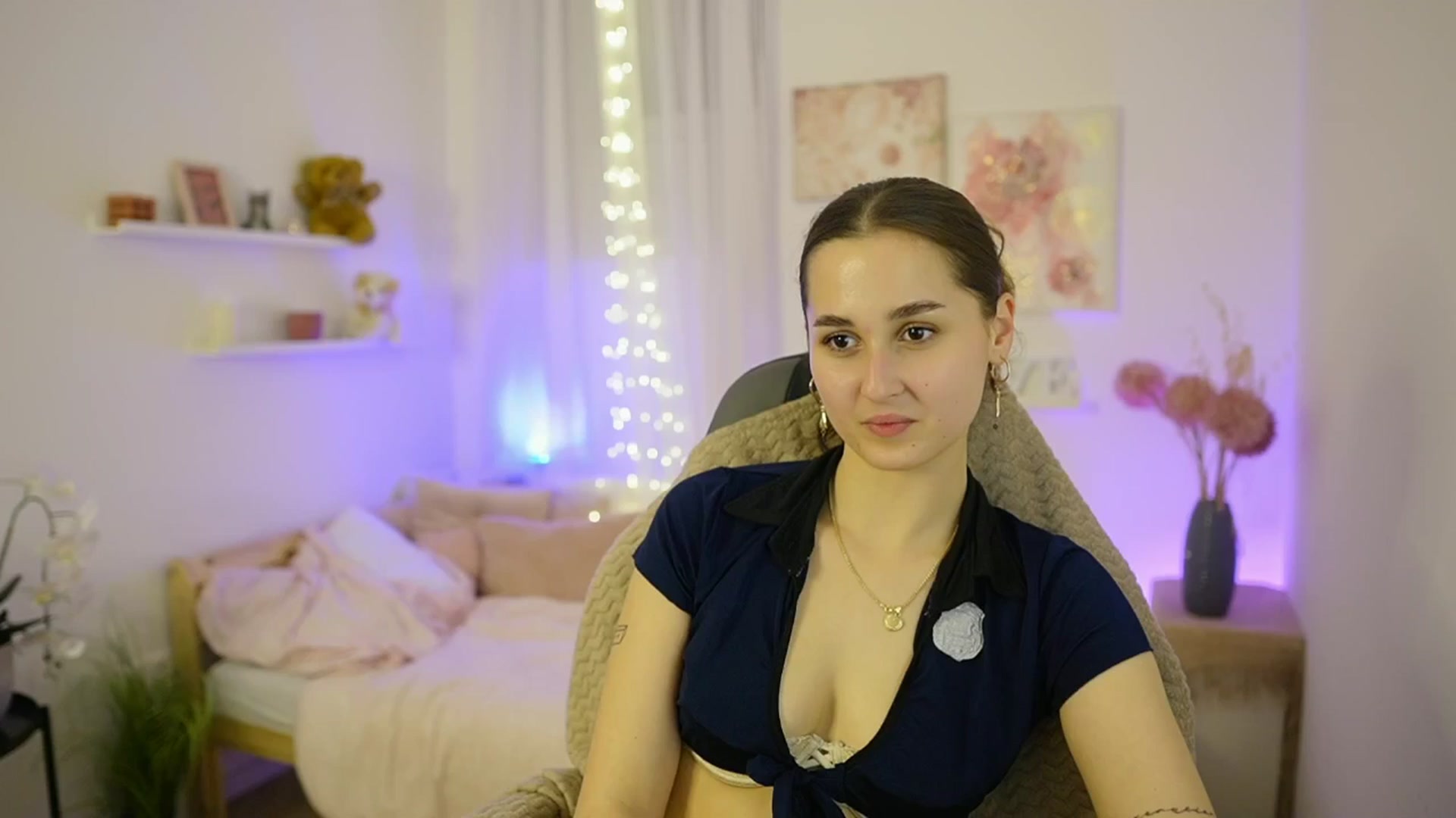 Gallery image thumbnail from Anita_Grey_'s myfreecams stream on, 01/28/2026, 22:35 image 8 of 20