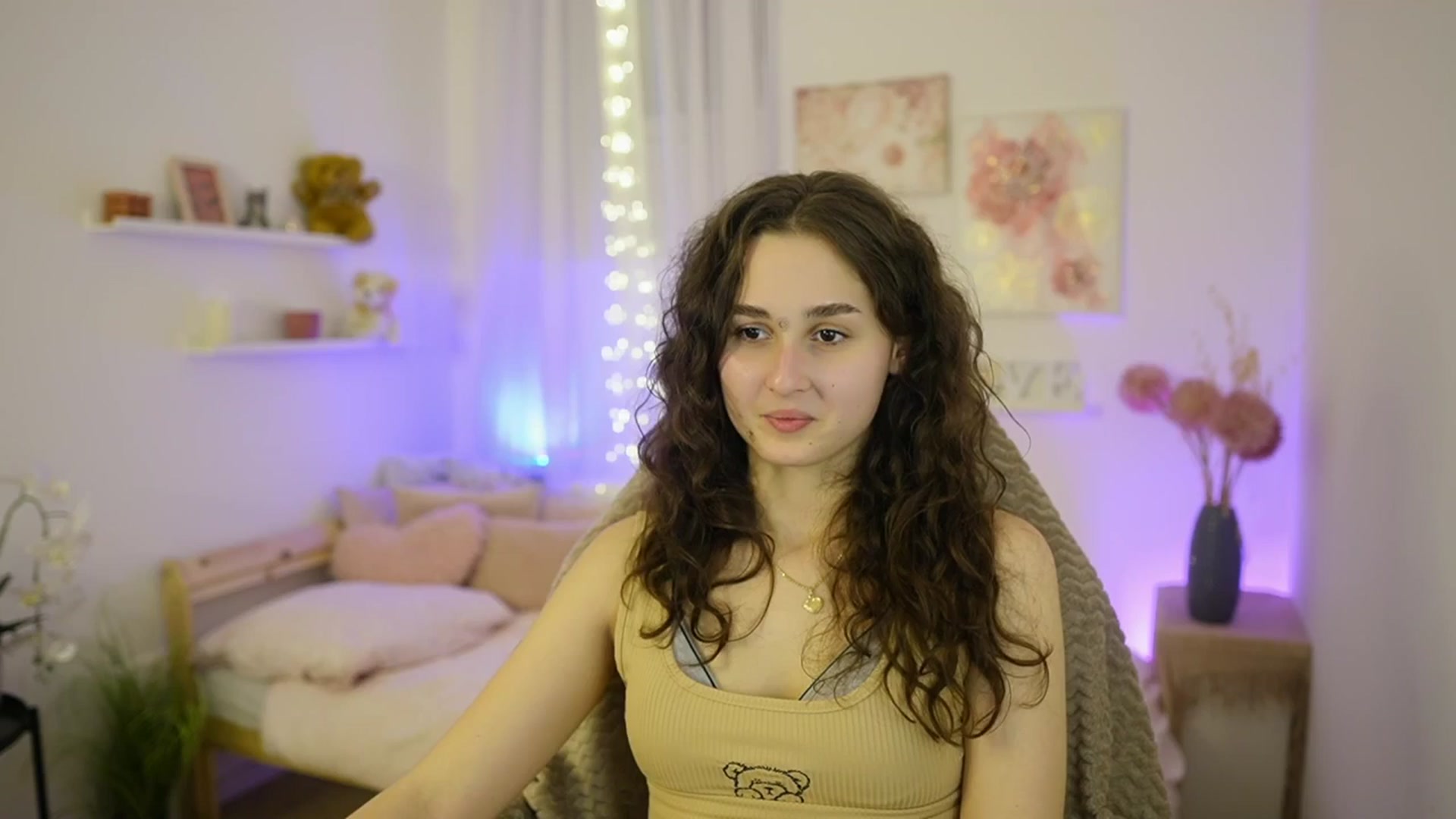 Gallery image thumbnail from Anita_Grey_'s myfreecams stream on, 01/29/2026, 19:57 image 19 of 20