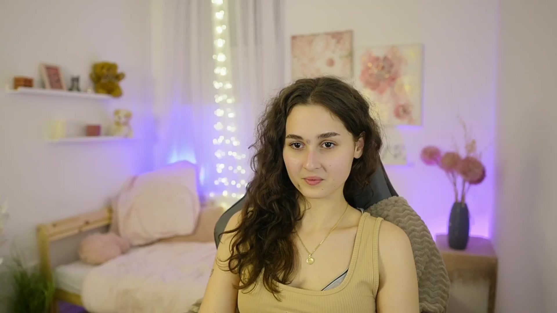 Gallery image thumbnail from Anita_Grey_'s myfreecams stream on, 01/29/2026, 21:44 image 1 of 20