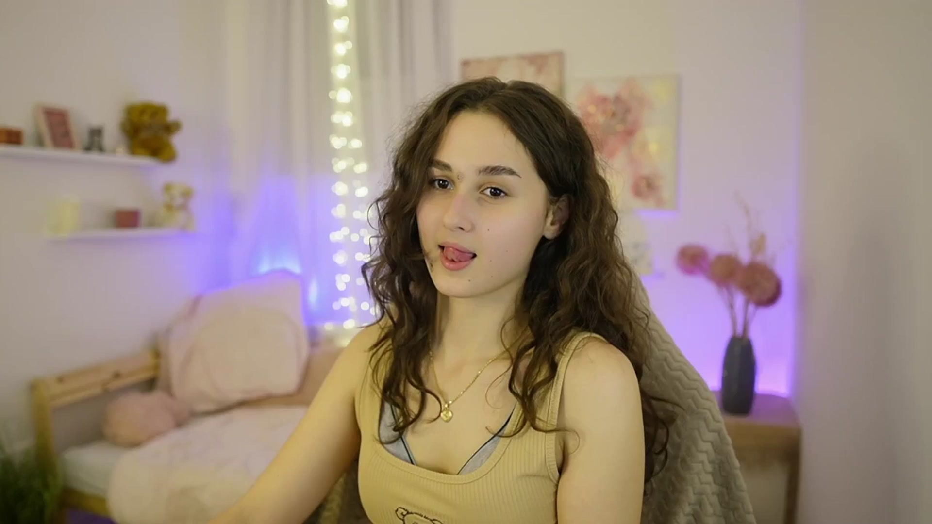 Gallery image thumbnail from Anita_Grey_'s myfreecams stream on, 01/29/2026, 22:51 image 6 of 20