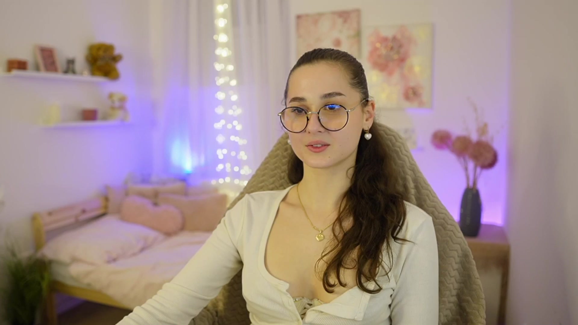 Gallery image thumbnail from Anita_Grey_'s myfreecams stream on, 02/02/2026, 21:33 image 5 of 20