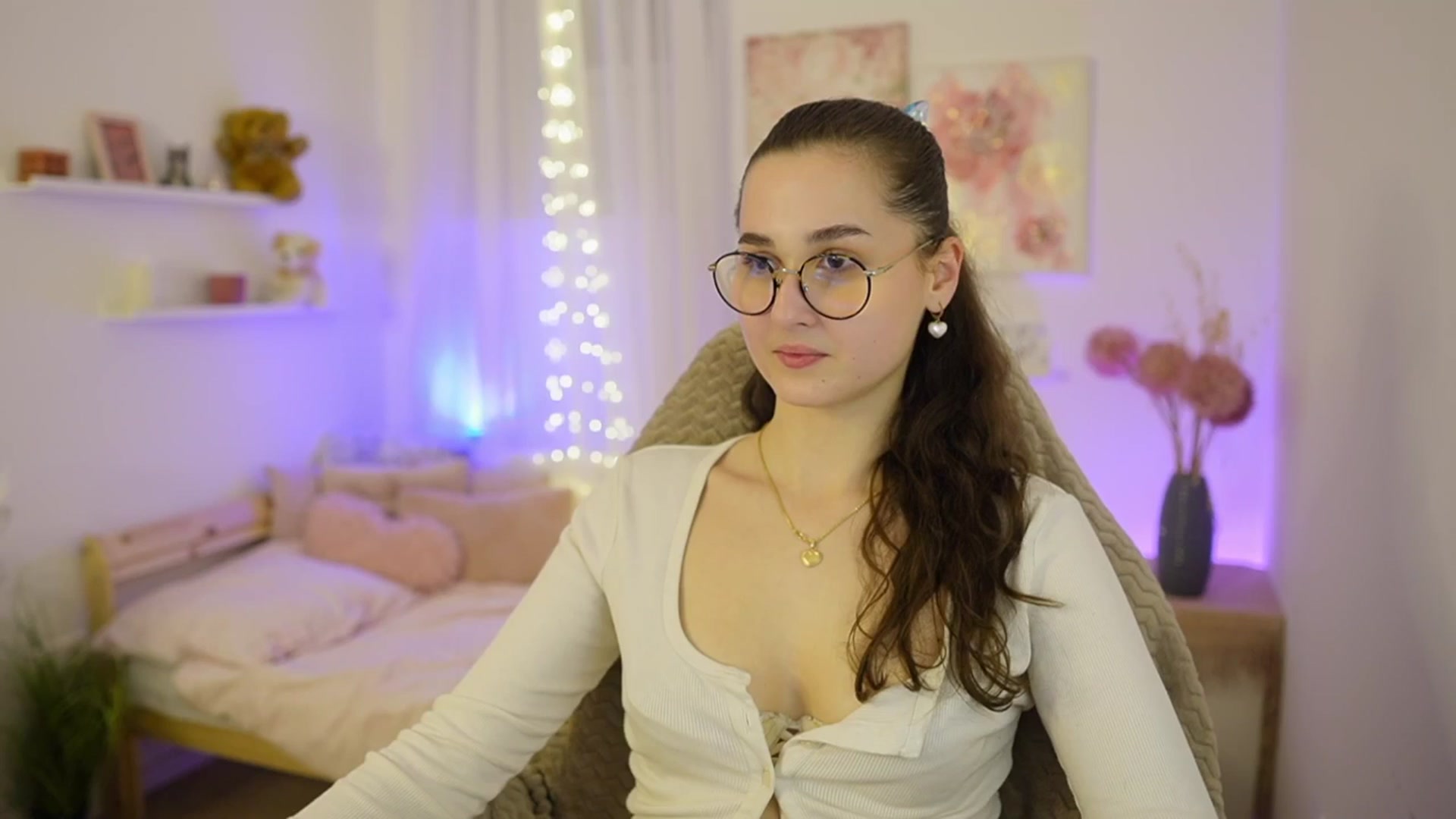 Gallery image thumbnail from Anita_Grey_'s myfreecams stream on, 02/02/2026, 21:33 image 2 of 20