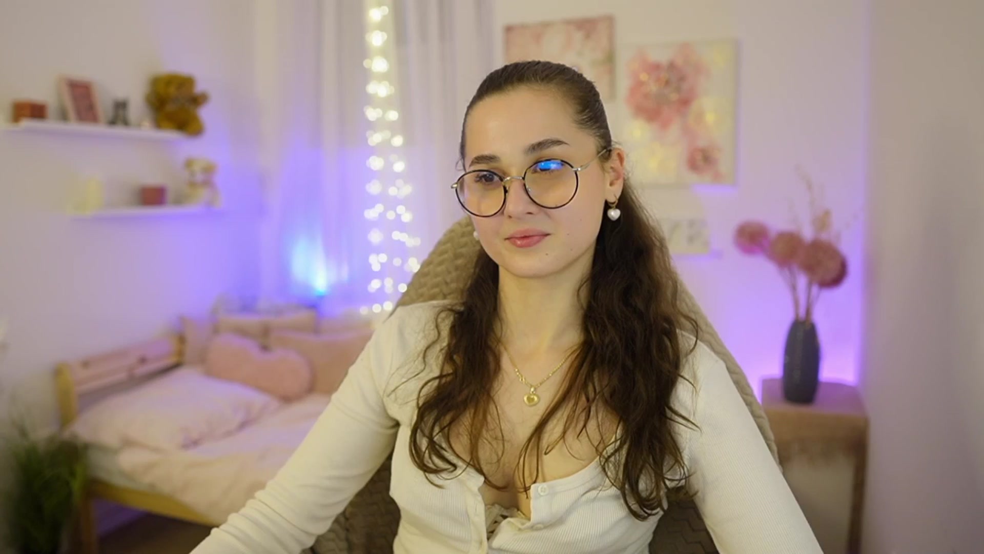Gallery image thumbnail from Anita_Grey_'s myfreecams stream on, 02/02/2026, 21:33 image 12 of 20