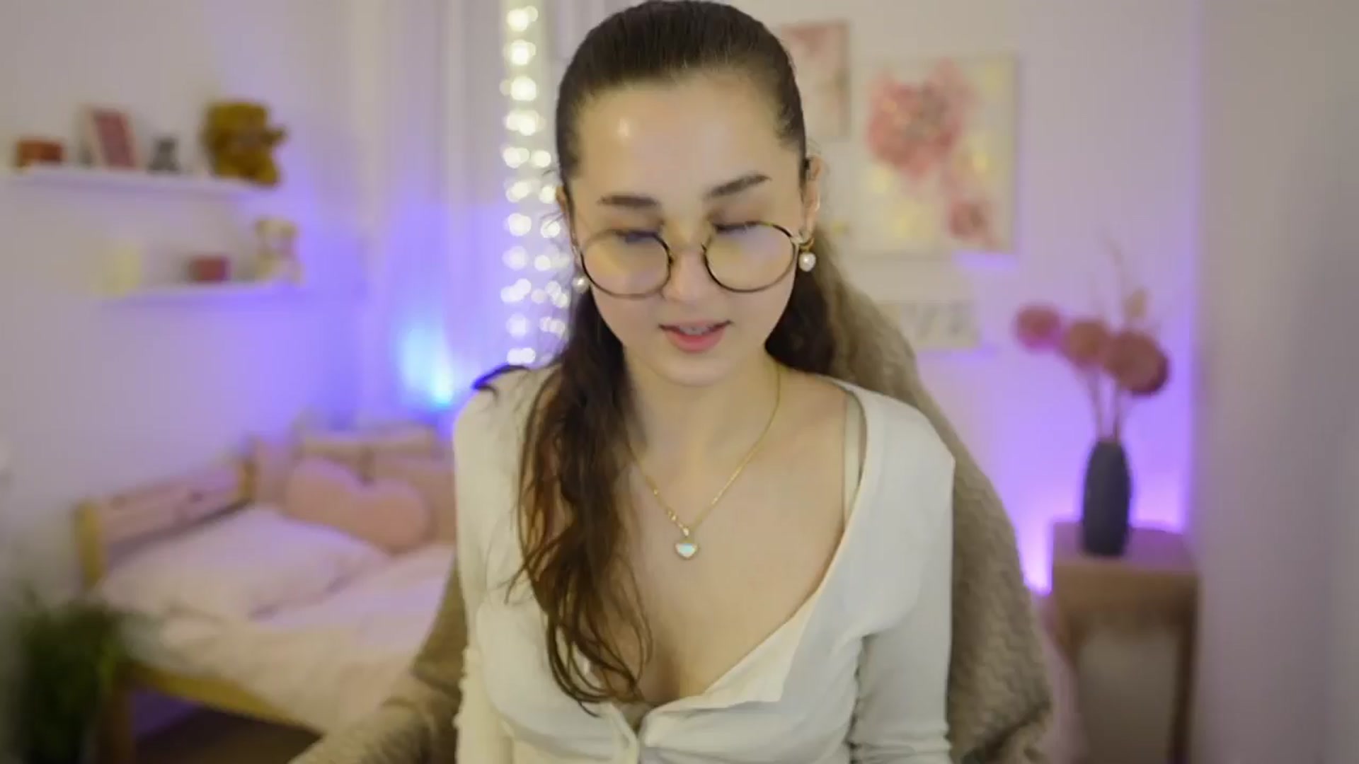Gallery image thumbnail from Anita_Grey_'s myfreecams stream on, 02/02/2026, 21:33 image 6 of 20
