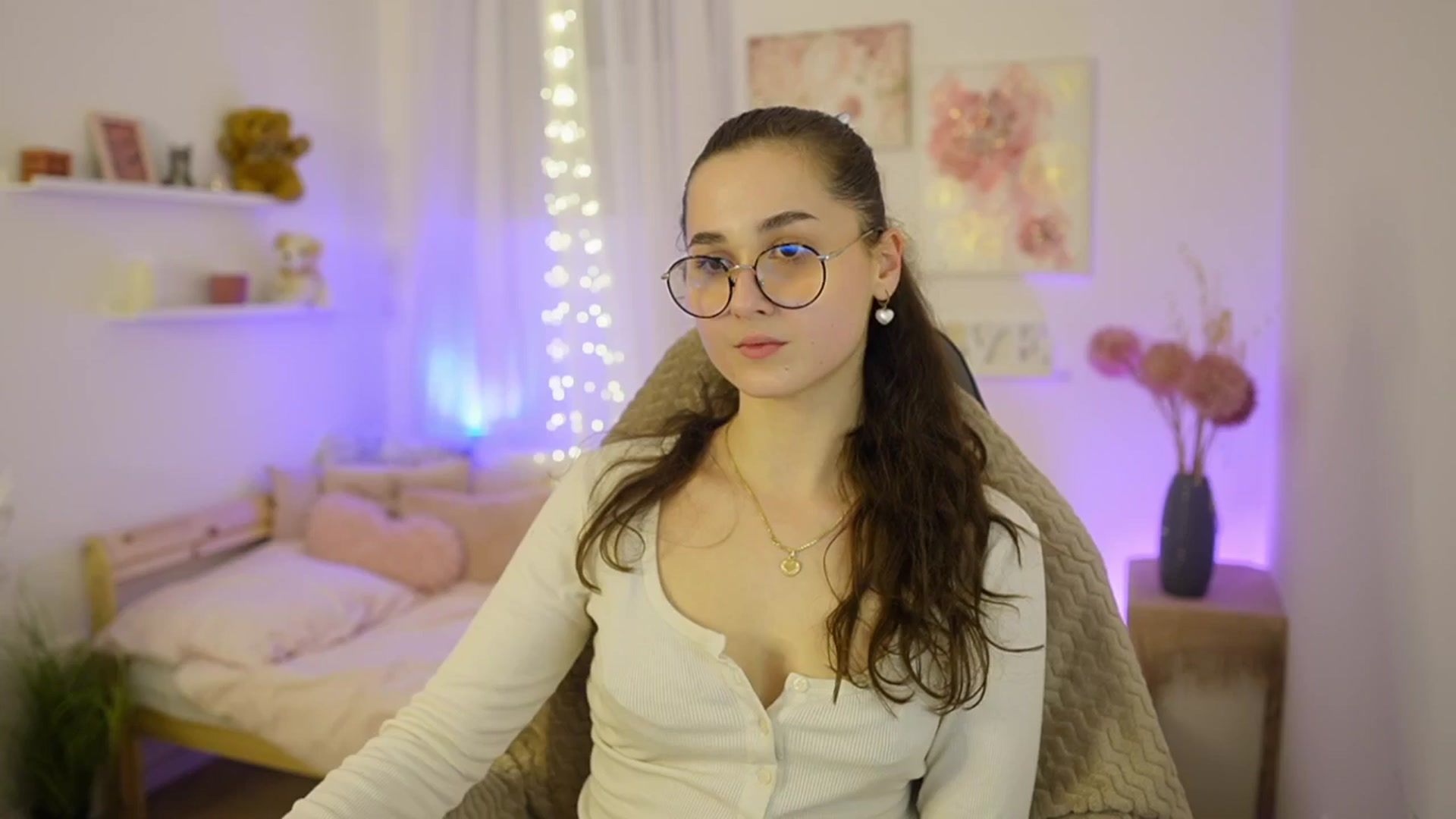 Gallery image thumbnail from Anita_Grey_'s myfreecams stream on, 02/02/2026, 22:24 image 5 of 20