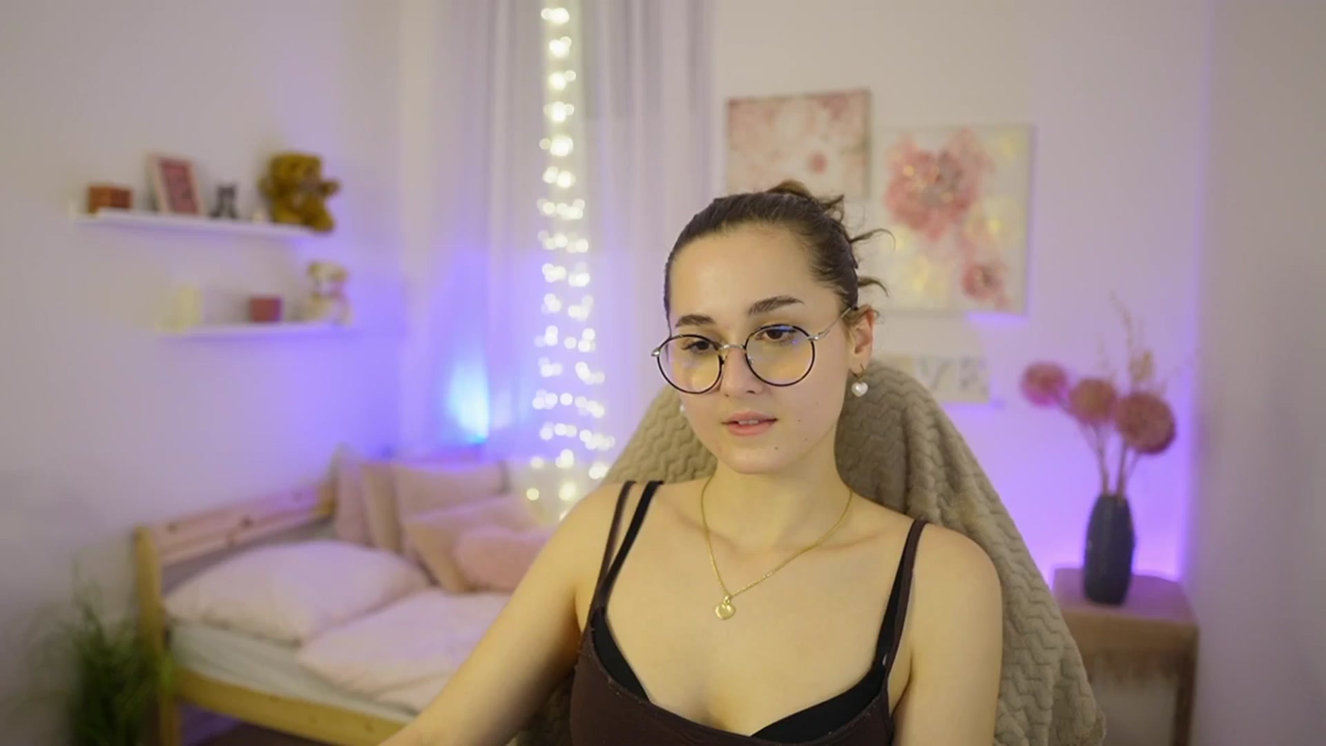 Gallery image thumbnail from Anita_Grey_'s myfreecams stream on, 02/07/2026, 20:10 image 10 of 20