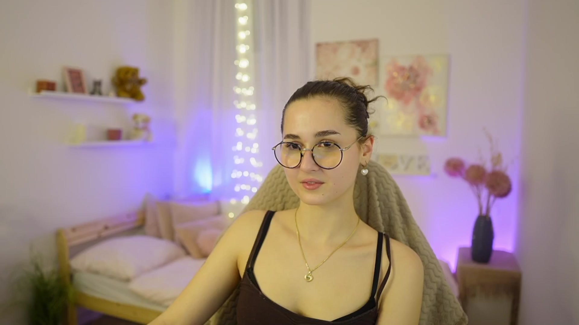 Gallery image thumbnail from Anita_Grey_'s myfreecams stream on, 02/07/2026, 20:10 image 1 of 20