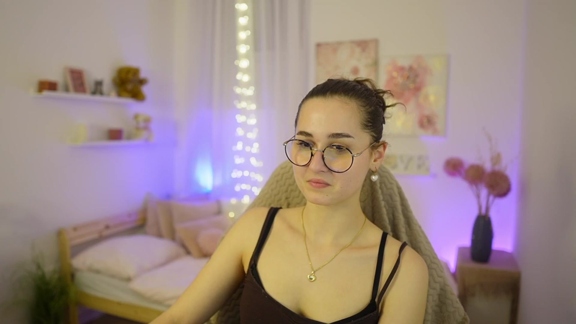 Gallery image thumbnail from Anita_Grey_'s myfreecams stream on, 02/07/2026, 20:10 image 4 of 20