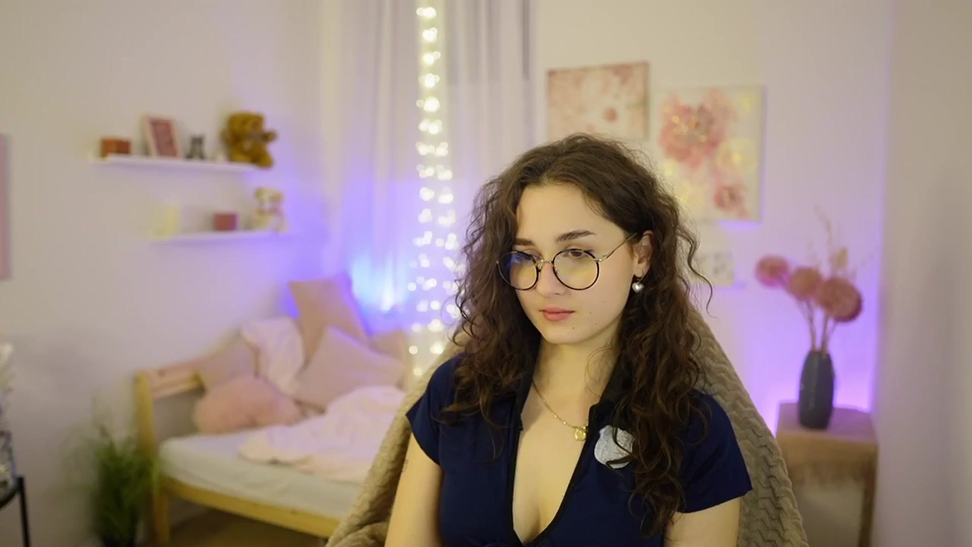 Gallery image thumbnail from Anita_Grey_'s myfreecams stream on, 02/08/2026, 20:07 image 10 of 20