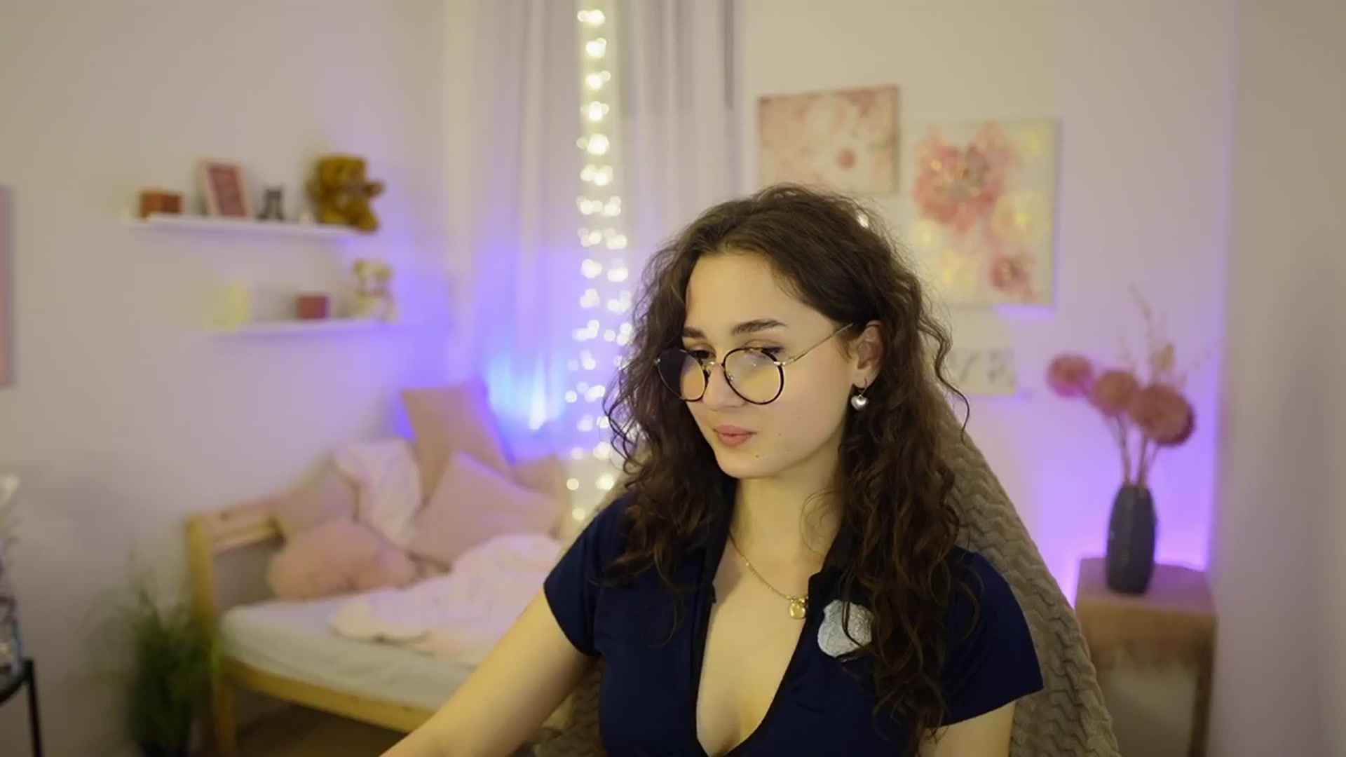 Gallery image thumbnail from Anita_Grey_'s myfreecams stream on, 02/08/2026, 20:07 image 6 of 20