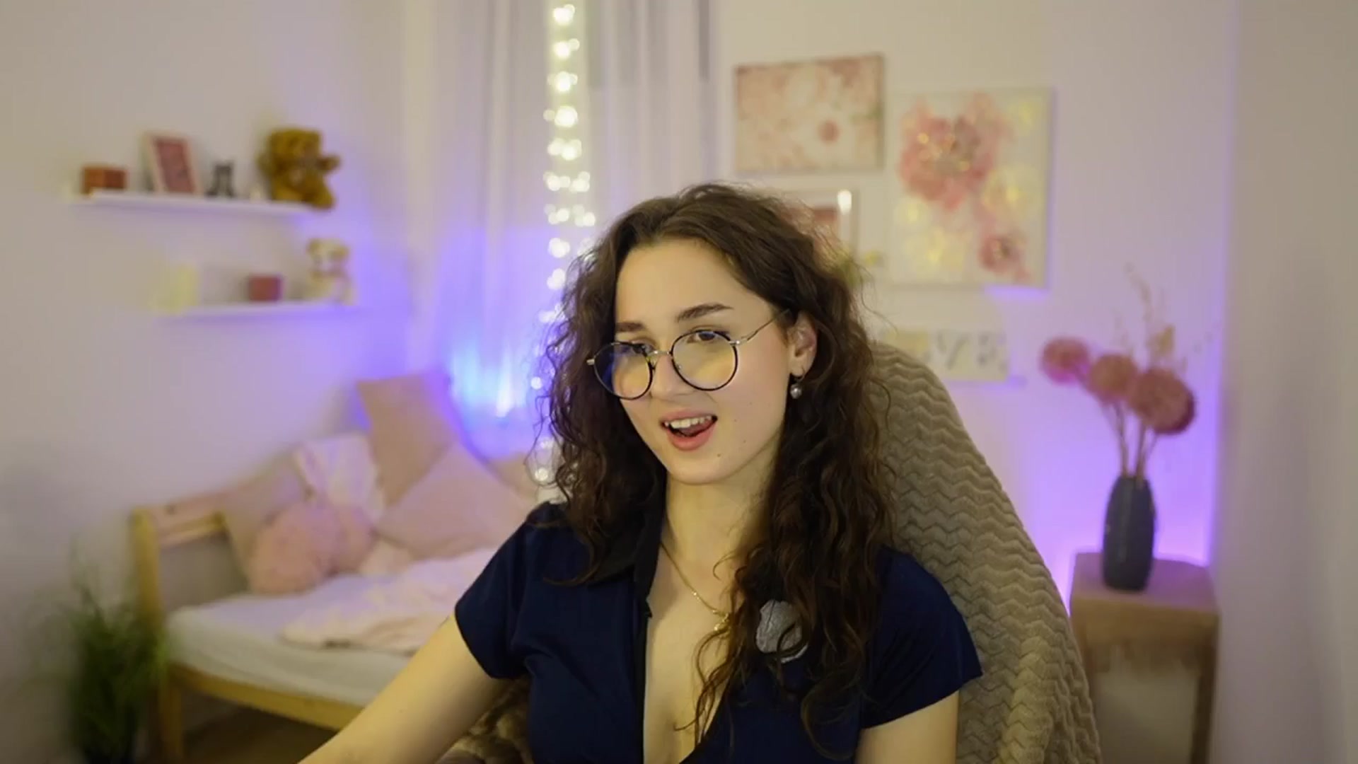 Gallery image thumbnail from Anita_Grey_'s myfreecams stream on, 02/09/2026, 24:00 image 1 of 20