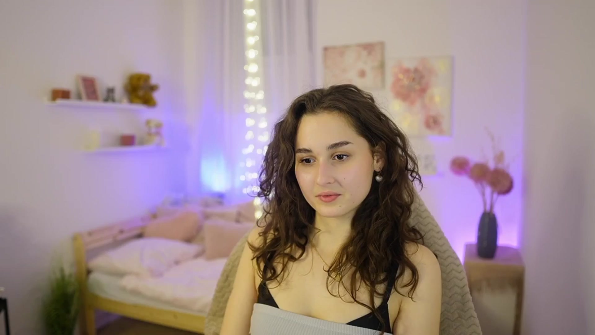 Gallery image thumbnail from Anita_Grey_'s myfreecams stream on, 02/10/2026, 20:00 image 10 of 20