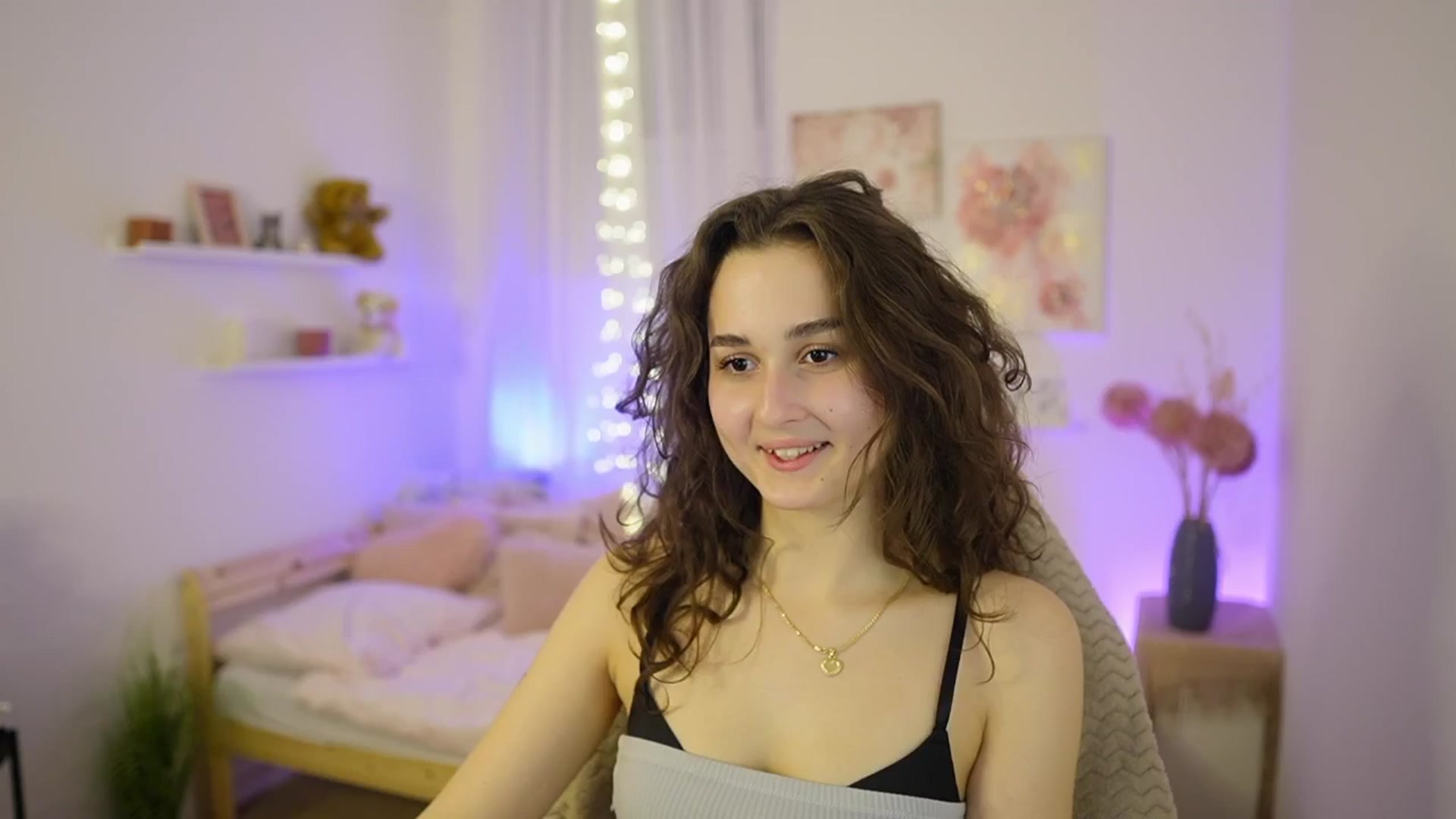 Gallery image thumbnail from Anita_Grey_'s myfreecams stream on, 02/10/2026, 20:00 image 7 of 20