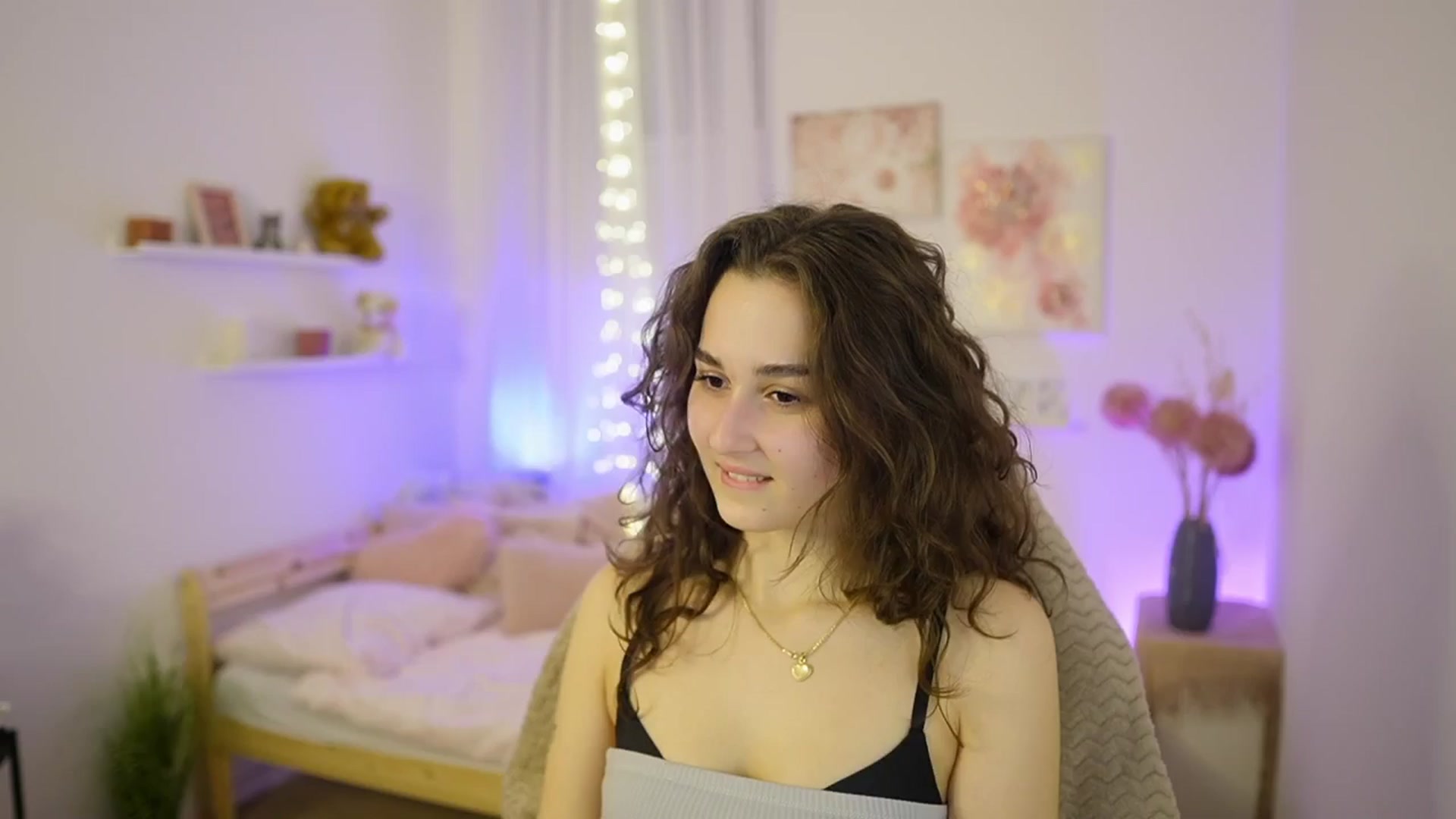 Gallery image thumbnail from Anita_Grey_'s myfreecams stream on, 02/10/2026, 20:00 image 8 of 20