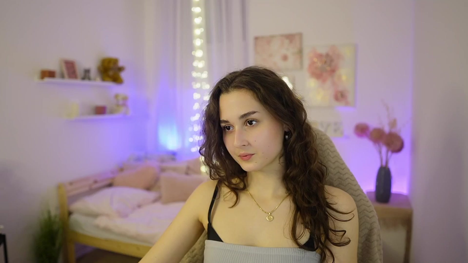Gallery image thumbnail from Anita_Grey_'s myfreecams stream on, 02/10/2026, 20:20 image 4 of 20