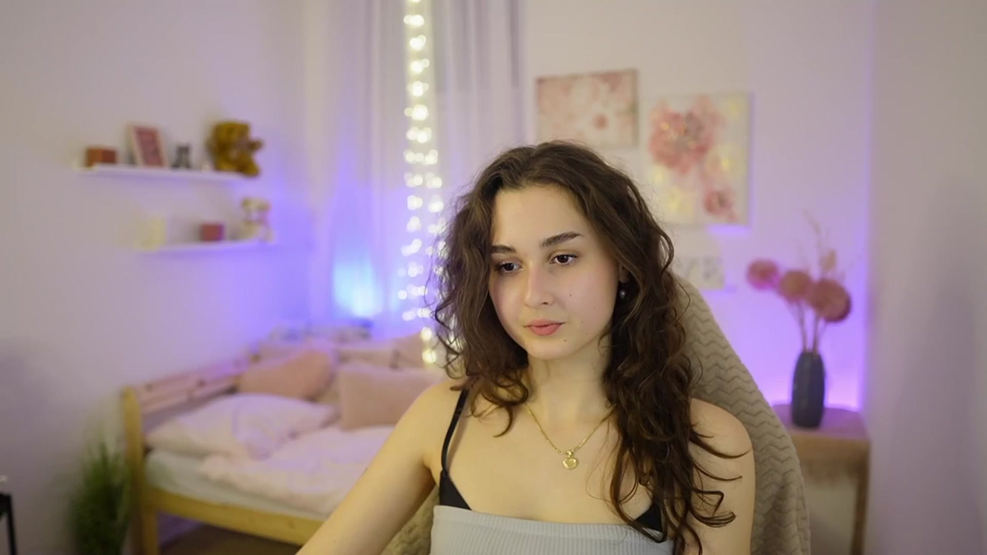Gallery image thumbnail from Anita_Grey_'s myfreecams stream on, 02/10/2026, 20:20 image 5 of 20