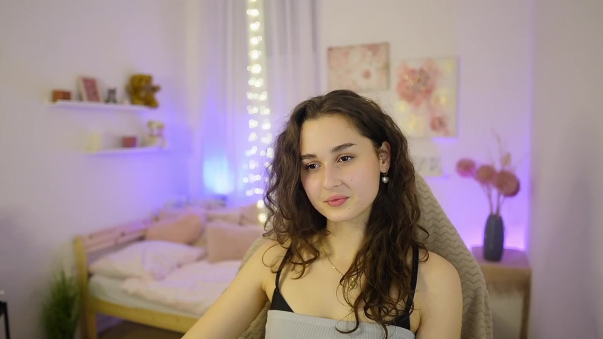 Gallery image thumbnail from Anita_Grey_'s myfreecams stream on, 02/10/2026, 20:20 image 12 of 20