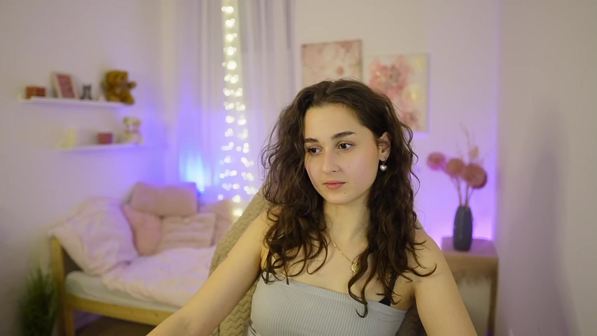 Gallery image thumbnail from Anita_Grey_'s myfreecams stream on, 02/10/2026, 22:09 image 15 of 20