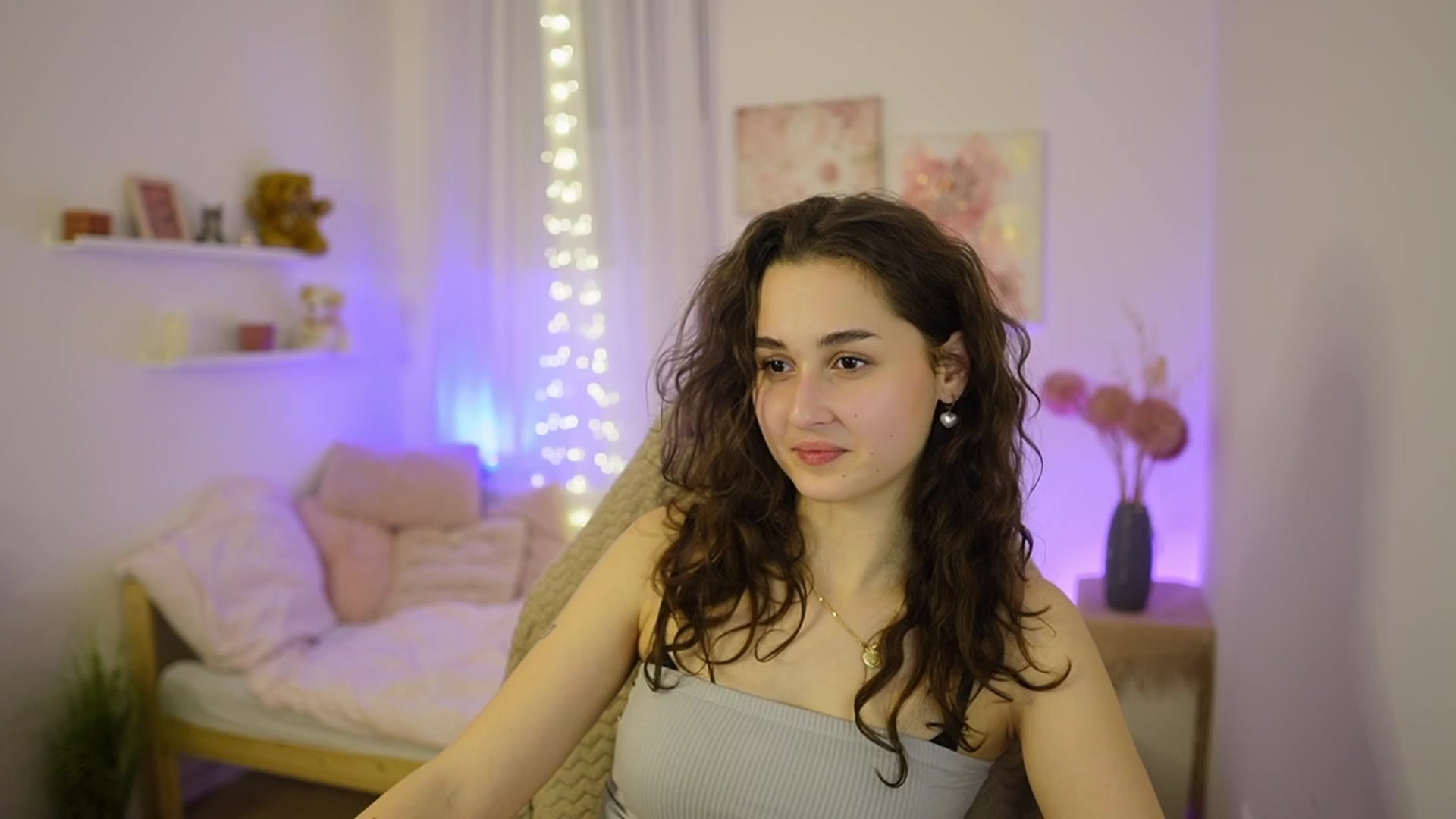 Gallery image thumbnail from Anita_Grey_'s myfreecams stream on, 02/10/2026, 22:09 image 16 of 20