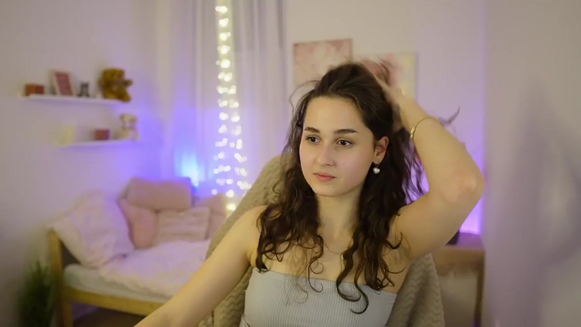 Gallery image thumbnail from Anita_Grey_'s myfreecams stream on, 02/10/2026, 22:09 image 18 of 20
