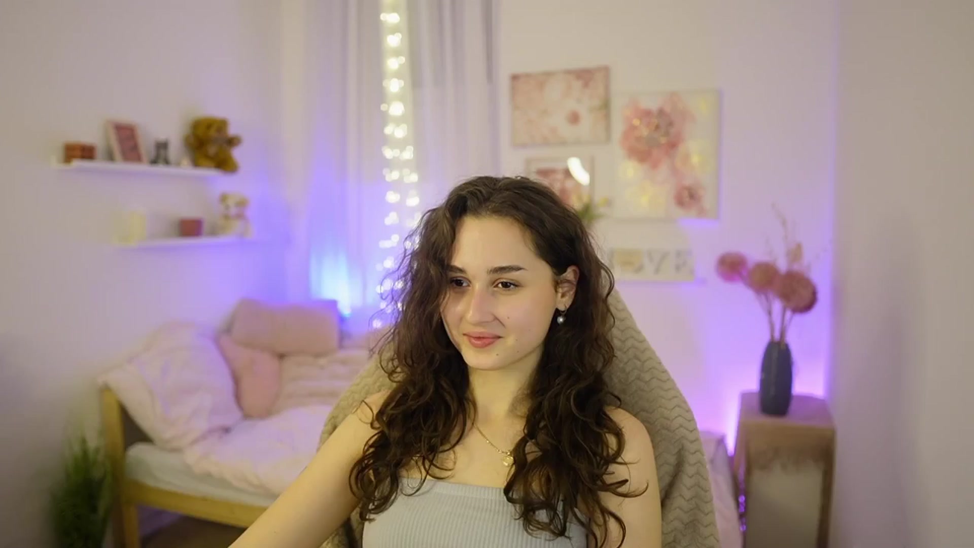 Gallery image thumbnail from Anita_Grey_'s myfreecams stream on, 02/10/2026, 22:09 image 5 of 20