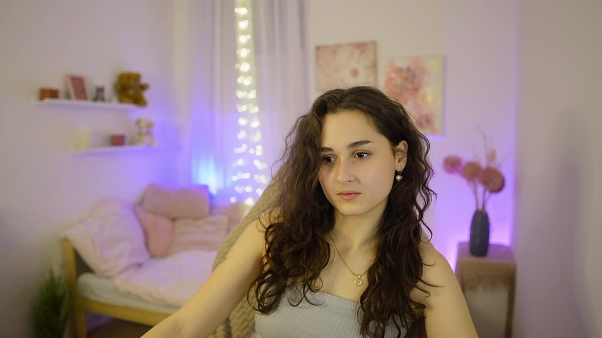 Gallery image thumbnail from Anita_Grey_'s myfreecams stream on, 02/10/2026, 22:09 image 2 of 20
