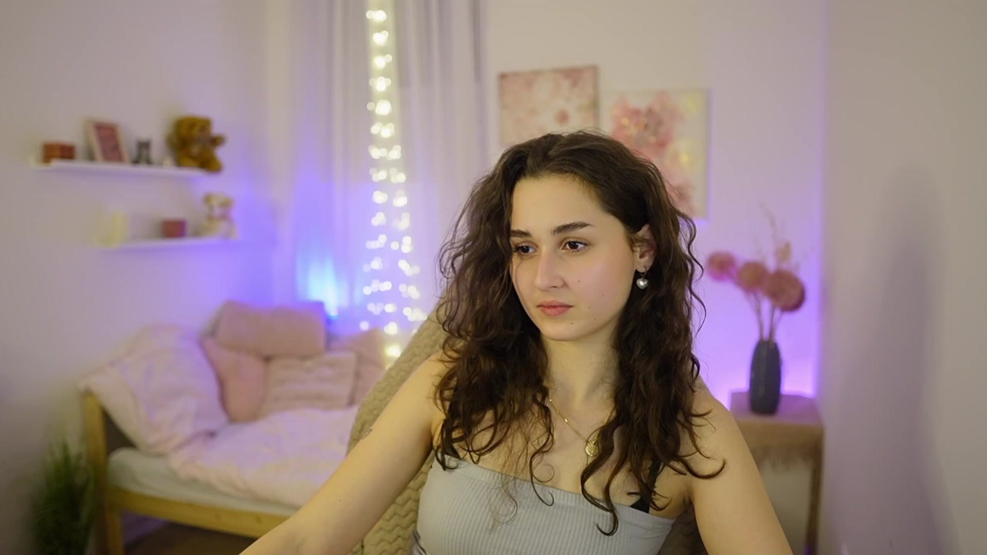 Gallery image thumbnail from Anita_Grey_'s myfreecams stream on, 02/10/2026, 22:09 image 17 of 20