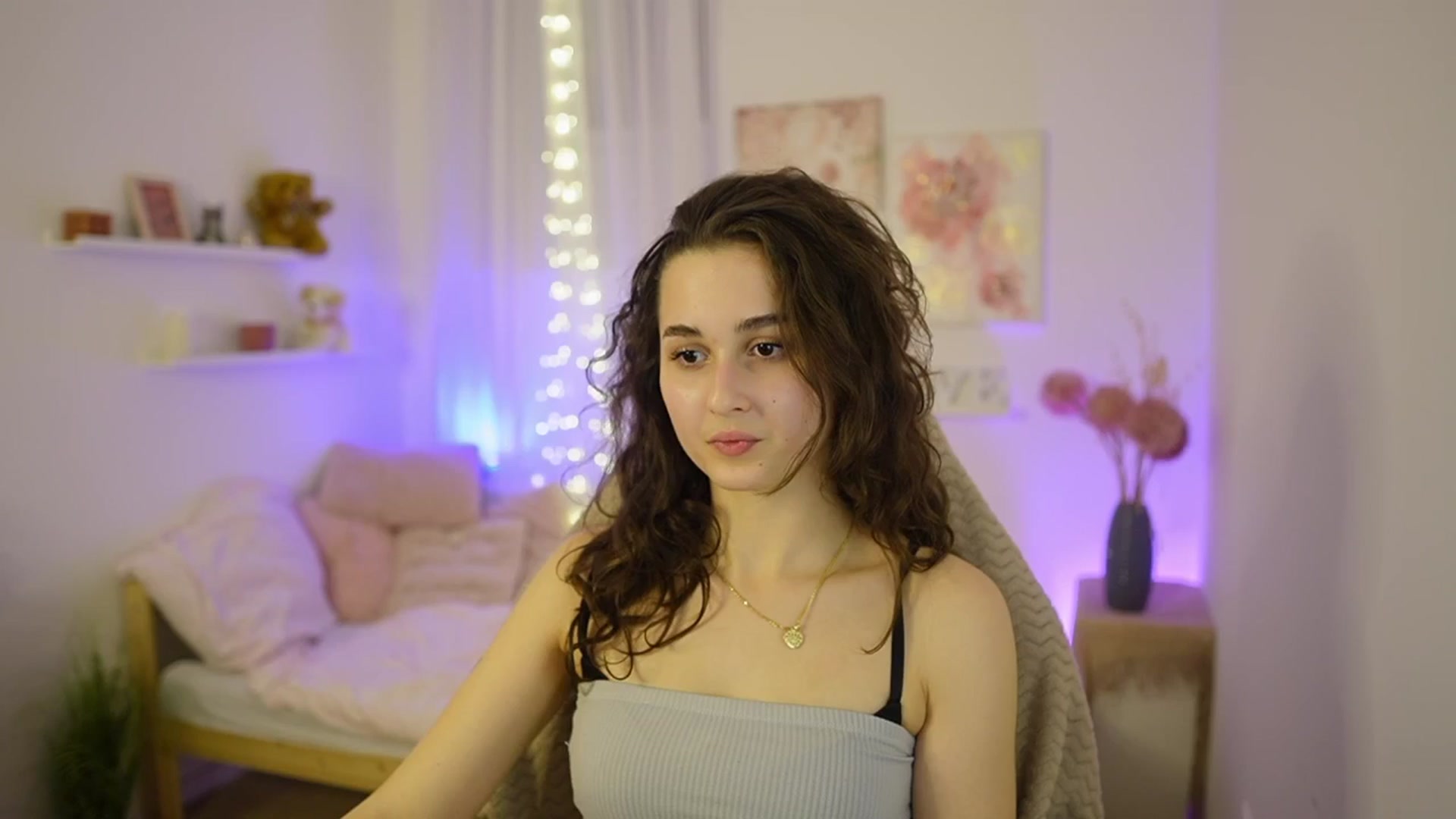 Gallery image thumbnail from Anita_Grey_'s myfreecams stream on, 02/10/2026, 22:09 image 9 of 20