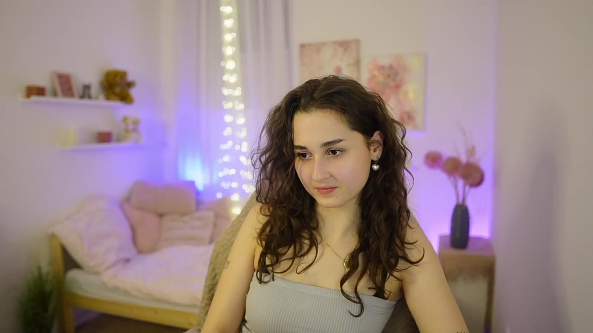 Gallery image thumbnail from Anita_Grey_'s myfreecams stream on, 02/10/2026, 22:09 image 14 of 20