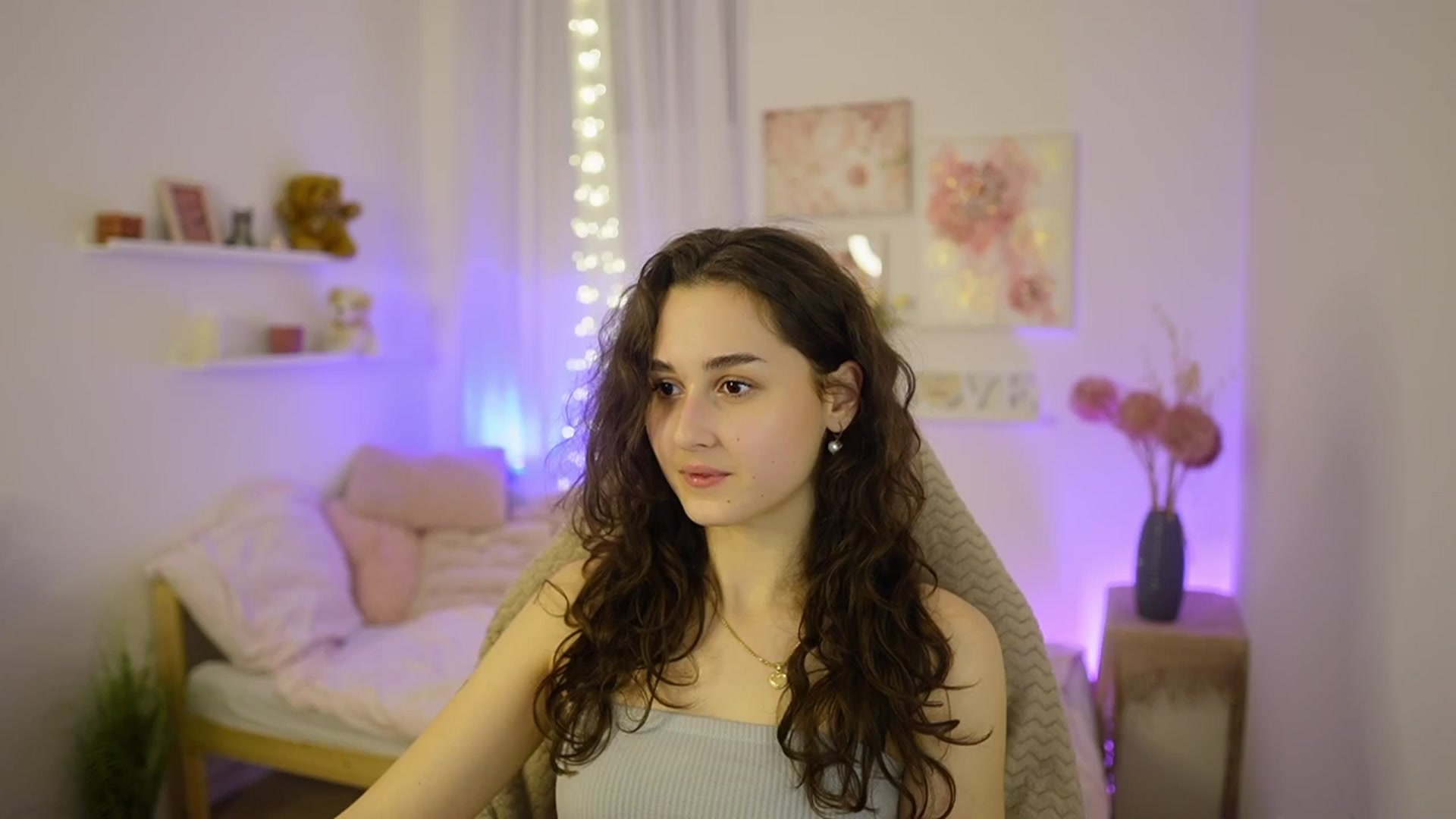 Gallery image thumbnail from Anita_Grey_'s myfreecams stream on, 02/10/2026, 22:09 image 4 of 20
