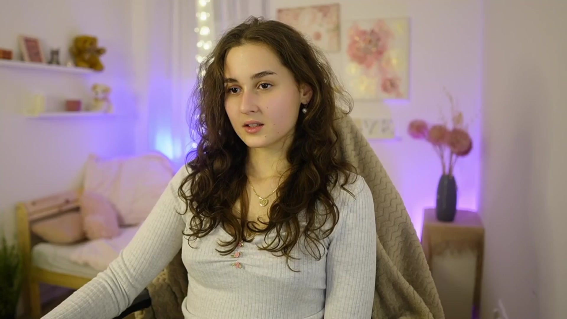 Gallery image thumbnail from Anita_Grey_'s myfreecams stream on, 02/11/2026, 21:30 image 15 of 20