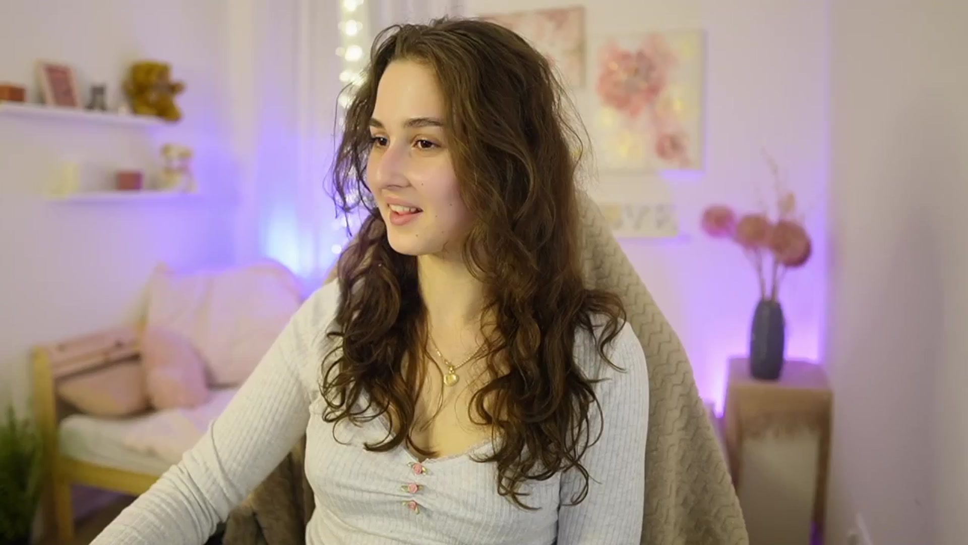 Gallery image thumbnail from Anita_Grey_'s myfreecams stream on, 02/11/2026, 21:30 image 3 of 20