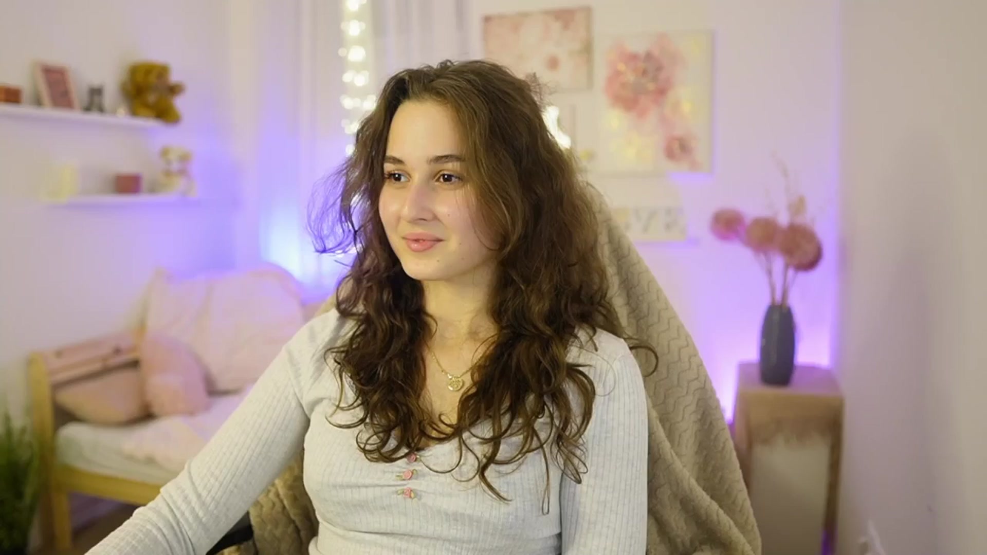 Gallery image thumbnail from Anita_Grey_'s myfreecams stream on, 02/11/2026, 21:30 image 20 of 20