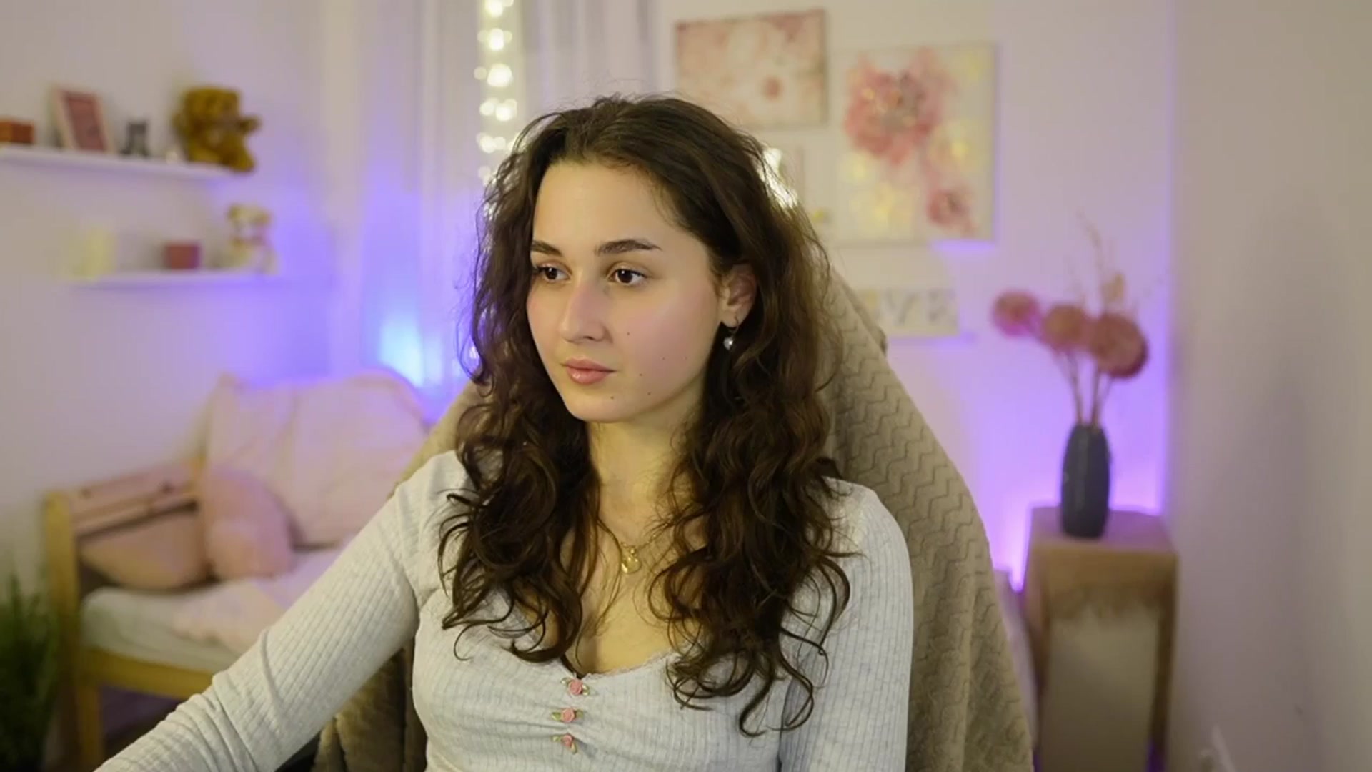 Gallery image thumbnail from Anita_Grey_'s myfreecams stream on, 02/11/2026, 21:30 image 10 of 20