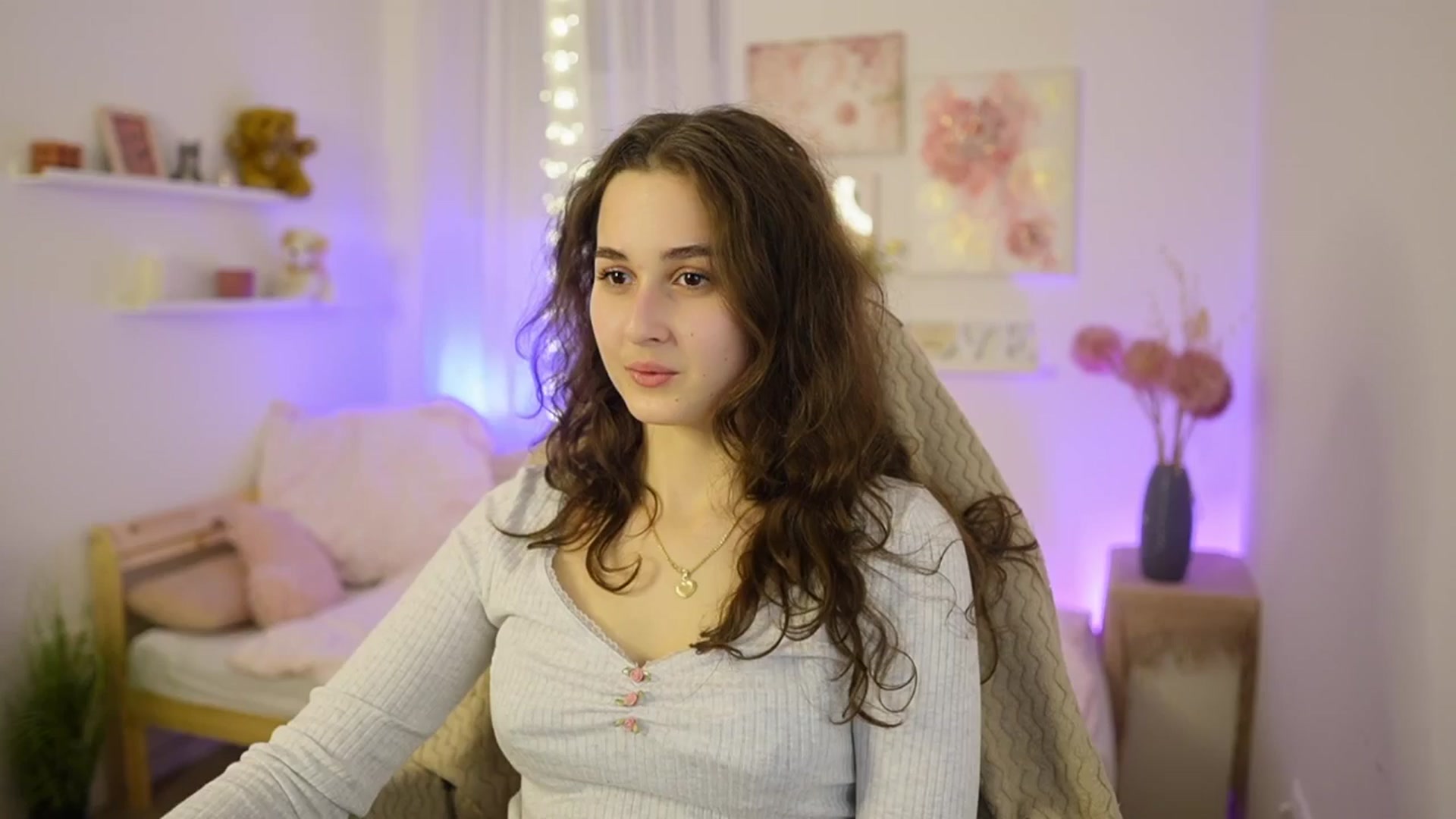 Gallery image thumbnail from Anita_Grey_'s myfreecams stream on, 02/11/2026, 22:41 image 7 of 20