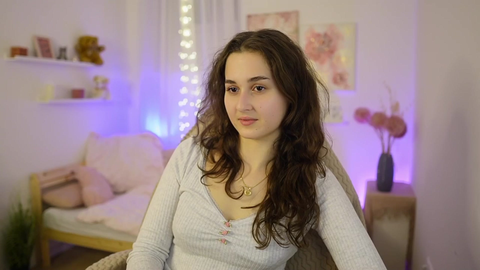 Gallery image thumbnail from Anita_Grey_'s myfreecams stream on, 02/11/2026, 22:41 image 19 of 20