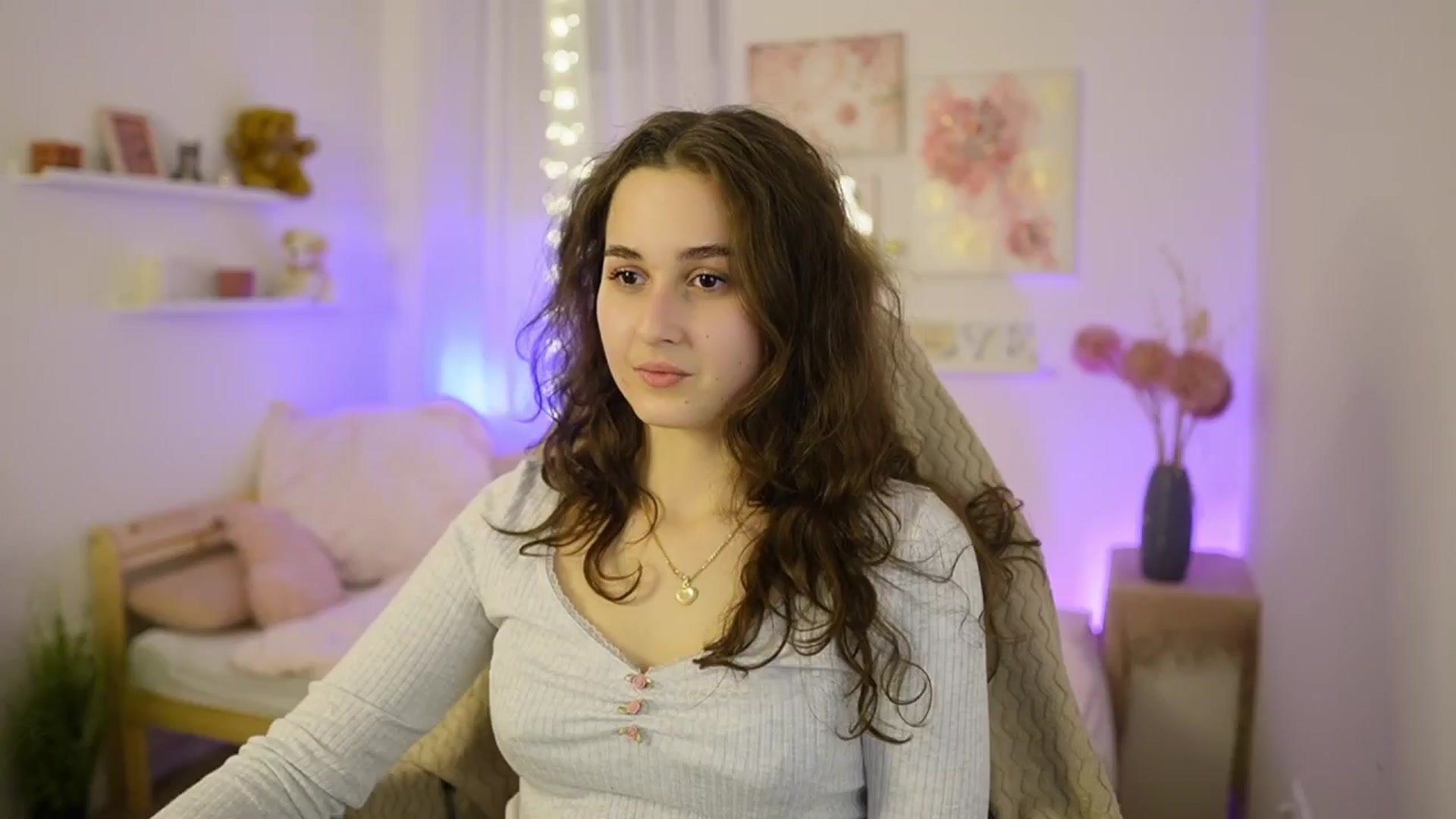 Gallery image thumbnail from Anita_Grey_'s myfreecams stream on, 02/11/2026, 22:41 image 6 of 20