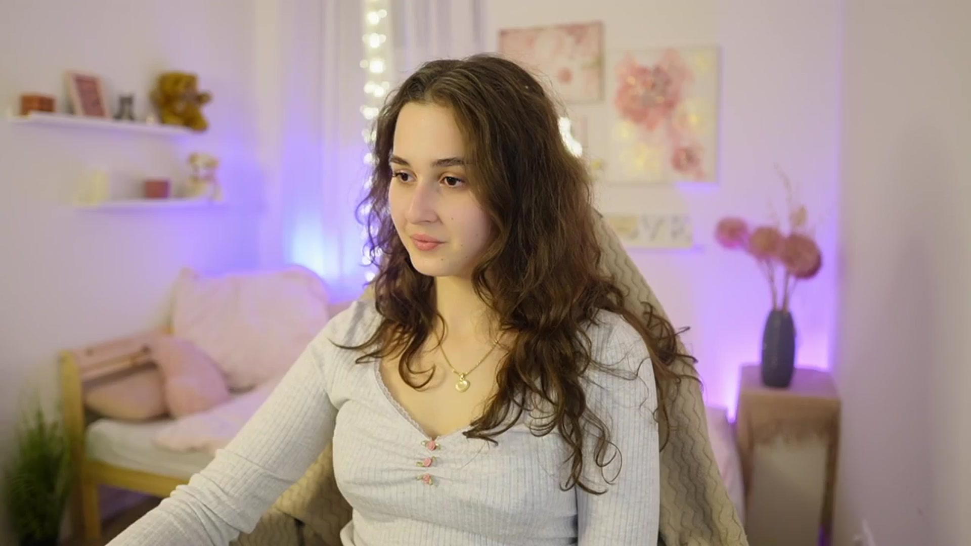 Gallery image thumbnail from Anita_Grey_'s myfreecams stream on, 02/11/2026, 22:41 image 5 of 20
