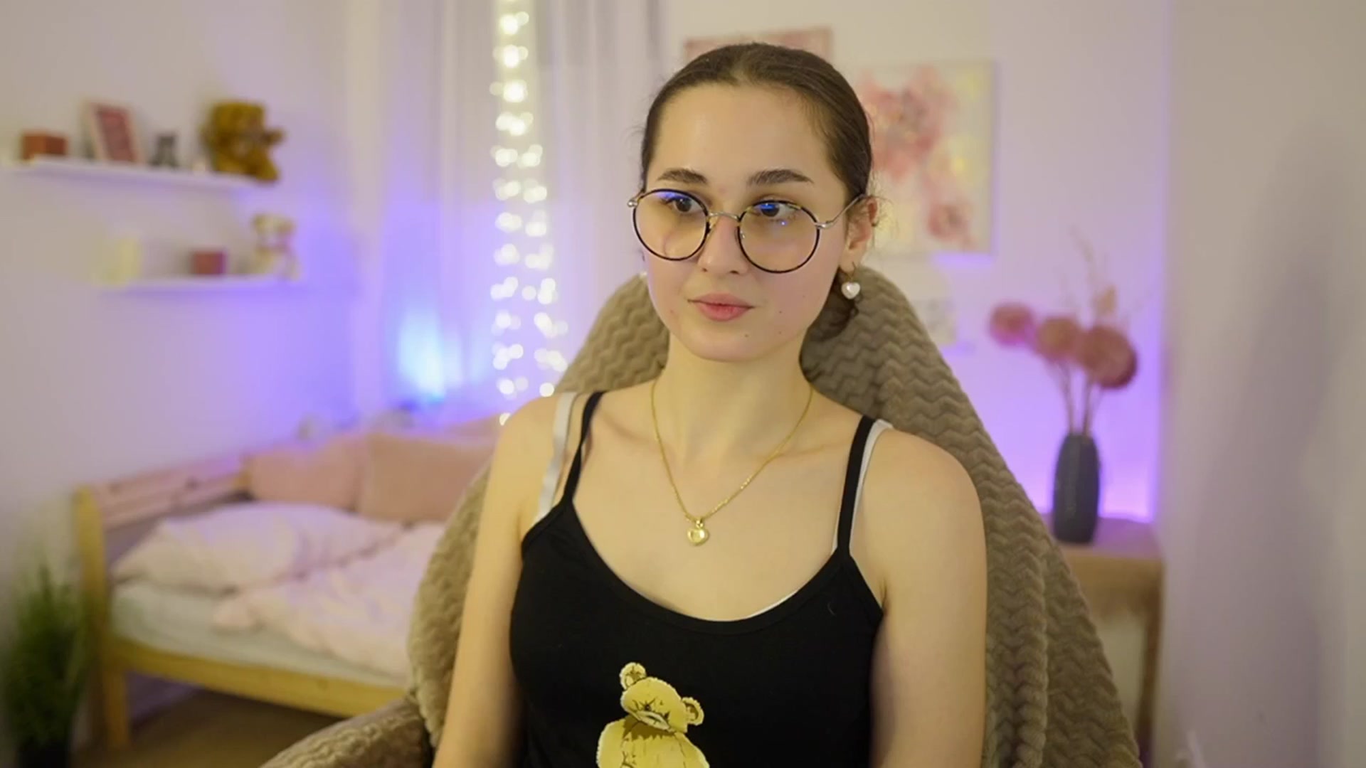 Gallery image thumbnail from Anita_Grey_'s myfreecams stream on, 02/12/2026, 21:08 image 19 of 20