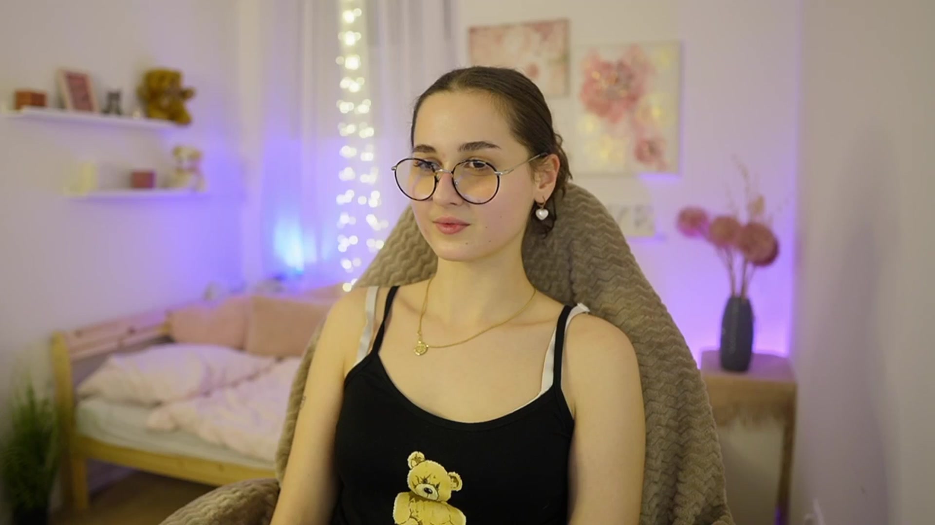 Gallery image thumbnail from Anita_Grey_'s myfreecams stream on, 02/12/2026, 22:24 image 11 of 20