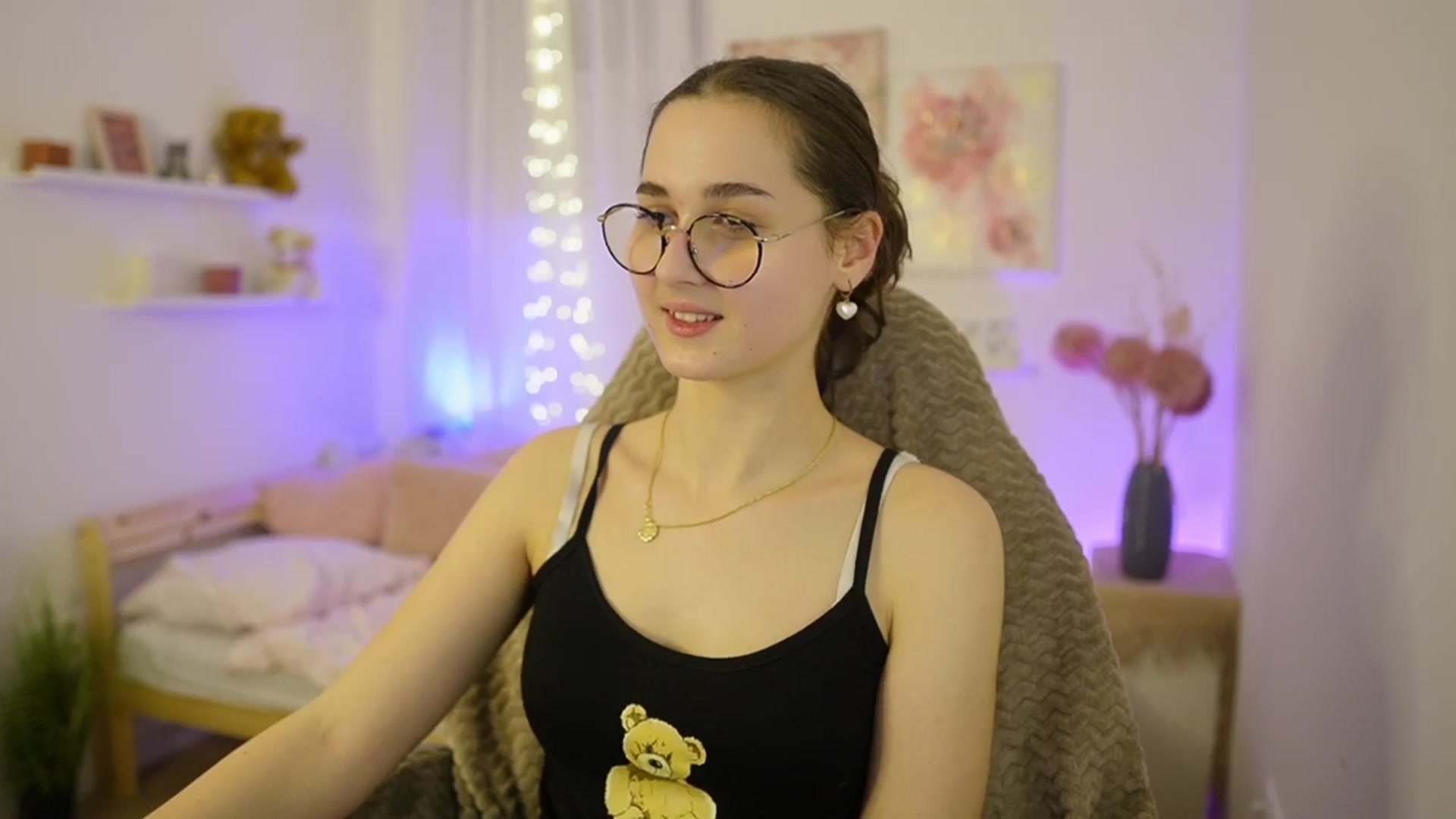 Gallery image thumbnail from Anita_Grey_'s myfreecams stream on, 02/12/2026, 22:24 image 7 of 20